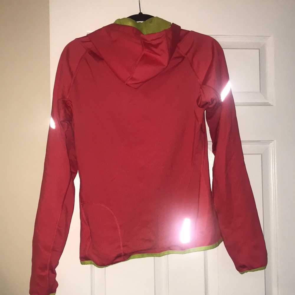 Puma Reflective Soft Shell Size Small - Picture 9 of 9